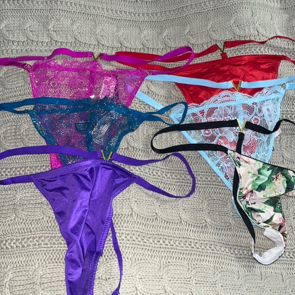 NWT Victoria Secret Women’s Panties BRAND NEW - Picture 1 of 3